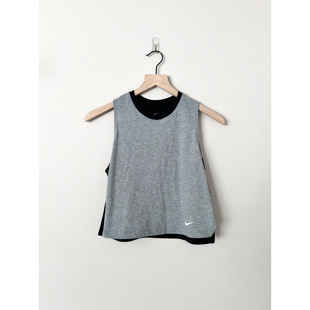 Nike Dri-FIT Cropped Tank Top